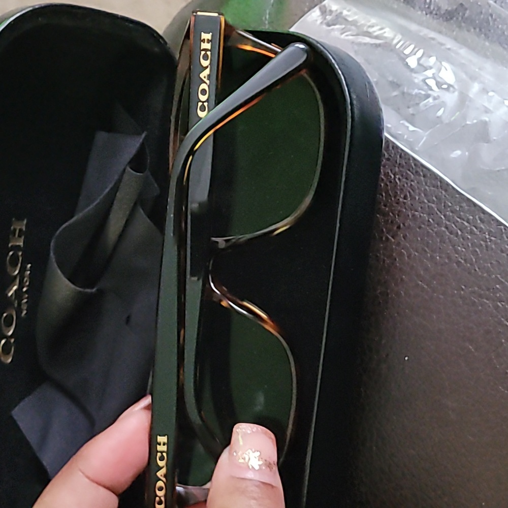 Coach Frames - image 3